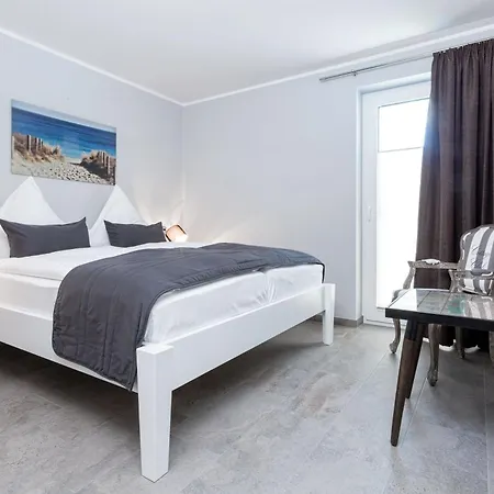 Ferien_villa Felicita Goehren-Lebbin